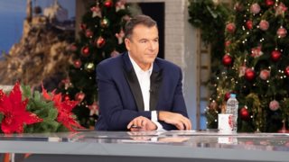 Το Πρωινό | Ο Γιώργος Λιάγκας φοράει τα γιορτινά του και υποδέχεται τον Μιχάλη Χατζηγιάννη