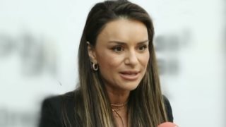 Ελένη Τσολάκη: "Αισθανόμασταν μια ασφάλεια με τον Γιάννη Λάτσιο – Σταμάτησαν οι συζητήσεις με το κανάλι"