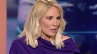 Ντόρα Κουτροκόη: &quot;Ο Άκης Παυλόπουλος και ο Δημήτρης Οικονόμου δεν πήραν θέση όταν έγινε αυτό το &quot;ψαλίδισμα&quot;&quot;