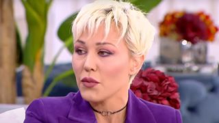 Πηνελόπη Αναστασοπούλου: "Είναι πολύ απαξιωτικός ο τρόπος που βιώνουμε αυτή τη διαδικασία – Τα κορίτσια αυτά βιάζονται καθημερινά"