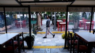 Στο παρά πέντε καθολικού lockdown Κοζάνη και Ασπρόπυργος