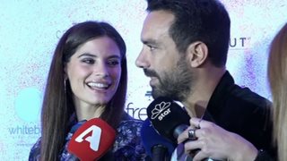 Σάκης Τανιμανίδης &amp; Χριστίνα Μπόμπα: Οι τρυφερές δηλώσεις και το φιλί on camera! Δείτε το video