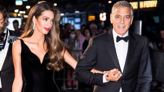 Hollywood Report | Οι διάσημοι καλεσμένοι των Clooney &amp; η Emily Ratajkowski με τον κατάξανθο γιο της