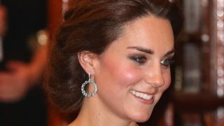 Kate Middleton: Έκοψε τα μαλλιά της κοντό καρέ;
