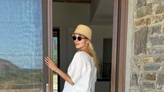 Γίνεσαι νονά; Η Κατερίνα Καινούργιου φόρεσε το πιο ωραίο παστέλ φόρεμα του καλοκαιρού