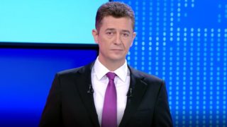 Ο Αντώνης Σρόιτερ επιστρέφει με πρόσωπα έκπληξη στο κεντρικό δελτίο ειδήσεων του Alpha