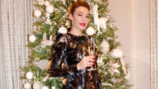 Τατιάνα Στεφανίδου: Φωτογραφίζεται στο πλευρό του Νίκου Ευαγγελάτου υποδεχόμενη τη νέα δεκαετία!