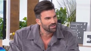 Δημήτρης Αλεξάνδρου: &quot;Αισθάνομαι Δούκισσα Νομικού στο Χαμογέλα και Πάλι&quot;