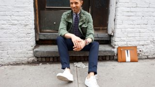 Πώς θα φορέσεις σωστά τα αγαπημένα σου sneakers: Έξι πρακτικές συμβουλές για να το κάνεις καλύτερα!