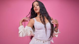 &quot;Το &quot;ZARI&quot; είναι στην έβδομη θέση των στοιχηματικών, αυτή είναι η απάντηση της Σάττι&quot;