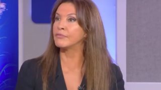 Συγκλονίζει η Βάνα Μπάρμπα: &quot;Προσπάθησε να με εμποδίσει να βγω από το σπίτι, ένιωθα ότι ο κλοιός γύρω από τον λαιμό μου ήταν πολύ σφιχτός&quot;