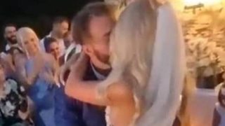 O Ηλίας Βρεττός &amp; η Αναστασία Δεληγιάννη στις πρώτες δηλώσεις μετά τον γάμο τους