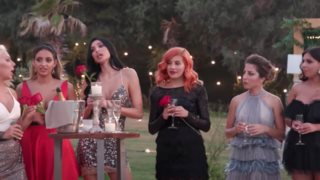 The Bachelor: Εκτός ελέγχου η κατάσταση την τελετή των ρόδων!