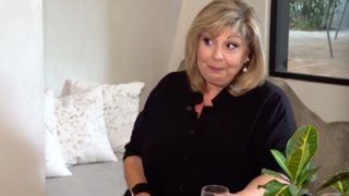 Λένα Μαντά: "Το 2007 έφαγα μεγάλο πόλεμο - Έγκριτη εφημερίδα έχει την φωτογραφία μου και από κάτω γράφει..."