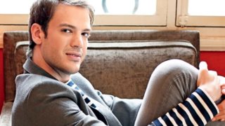 Μίνως Θεοχάρης: Η προσωπική εξομολόγηση: Το bullying &amp; τα «μαύρα» σχολικά χρόνια