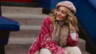 Η σπάνια φωτογραφία της Νατάσσας Μποφίλιου με τον σύζυγό της και τον κουμπάρο τους