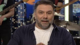 Ο Γρηγόρης Αρναούτογλου αποχαιρέτησε το τηλεοπτικό κοινό του The 2Night Show