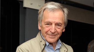 Κώστας Γαβράς: Τον «πέθαναν» μέσω Twitter! Τι συνέβη;