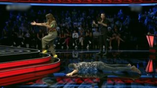 The Voice VI | The Highlights #11
: Ο παίκτης από το «Ελλάδα έχεις ταλέντο» &amp; η παίκτρια που έριξε στα πατώματα τον Σάκη Ρουβά