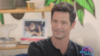 Ο Απόστολος Ρουβάς παραδέχεται πως έχουν υπάρξει φορές που δεν έχει συστηθεί με το όνομά του!