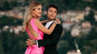 Ο Fedez αφηγείται το τέλος του γάμου του με την Chiara Ferragni και την απόπειρα αυτοκτονίας στο πρώτο του βιβλίο