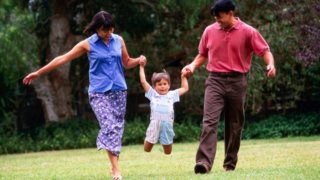 Να Κάνω Εμβόλια Στο Παιδί Ή Όχι;: «Εμείς δεν κάνουμε εμβόλια και δεν πάθαμε τίποτα»