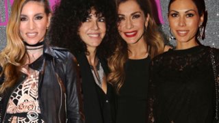 Mamma Mia: Όλη η showbiz στην επίσημη πρεμιέρα της Δέσποινας Βανδή στο «Ακροπόλ»!