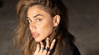 Κόνι Μεταξά: Και πάλι ερωτευμένη | Αυτός είναι ο νέος σύντροφός της!