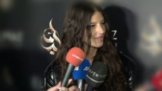 Χαρά Παππά: &quot;Έχασα τα μαλλιά μου - Είναι σαν καμπανάκι για να δω τι πάει στραβά με το άγχος μου&quot;