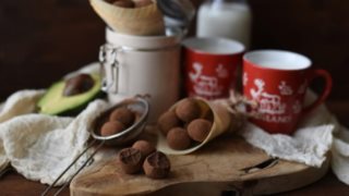 MamaPost by The Mamagers: Τρουφάκια αβοκάντο με 3 υλικά