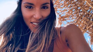 Αθηνά Οικονομάκου: Οι απίστευτοι κοιλιακοί της και ο λόγος που ζηλέψαμε