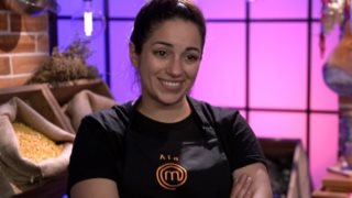 MasterChef | Η Λία "ξεσκέπασε" τον Διονύση και τις στρατηγικές του