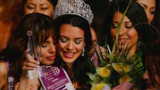 Throwback | Όταν η Νικολέττα Ράλλη κατέκτησε την πρώτη θέση στα διεθνή καλλιστεία της Κίνας, εκπροσωπώντας την Ελλάδα