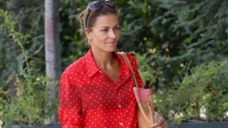 Τζίνα Αλιμόνου: Η σπάνια δημόσια εμφάνιση που έκλεψε τις εντυπώσεις!