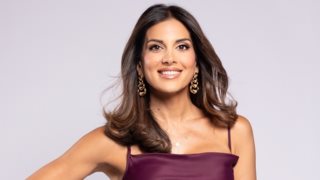 Η Σταματίνα Τσιμτσιλή απαντά στο μεγάλο γυναικείο ερώτημα &quot;Εσύ τι τρως όταν θες να μαζευτείς;&quot;