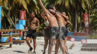 Survivor | Δύσκολη η προτελευταία αποχώρηση. Συγκίνηση και δάκρυα πριν την τελική ευθεία