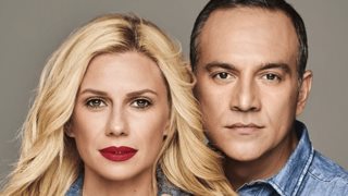 Κατερίνα Καραβάτου - Κρατερός Κατσούλης: Το γεμάτο χρώμα σπίτι του ζευγαριού | Δείτε φωτογραφίες
