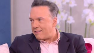 Στο πλευρό της Δέσποινας Βανδή ο Ποσειδώνας Γιαννόπουλος: &quot;Ξέρω πολλούς τραγουδιστές που...&quot;