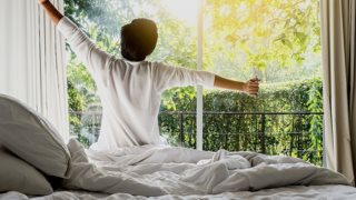 Αϋπνίες: Η επιστήμη μίλησε! Αυτή είναι η λύση για να κοιμάσαι καλύτερα