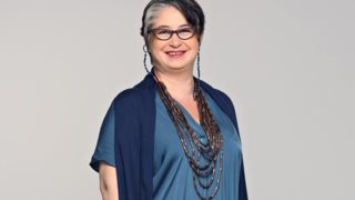 Ντίνα Μιχαηλίδου: "Είχα μια ανάλογη εμπειρία στη ζωή μου όπως της "Ειρήνης" που υποδύομαι στους "Παγιδευμένους""