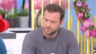 Ενοχλημένος ο Ορέστης Τζιόβας στη "Super Κατερίνα": "Τι να πεις ρε παιδί μου τώρα; Μην κάνετε αυτή την ερώτηση"