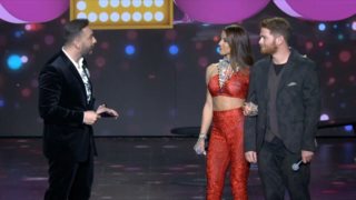 J2US | Ειρήνη Παπαδοπούλου &amp; James Καφετζής: από τον Άγιο Δομίνικο... &quot;έσπασαν τα ρολόγια&quot; στη σκηνή!