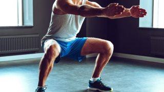 Ένα 10λεπτο πρόγραμμα express για τις μέρες που χάνεις το γυμναστήριο: Καμία απουσία στο fitness πρόγραμμά σου!