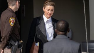 Amber Heard | Οι ανατριχιαστικές λεπτομέρειες της κατάθεσής της και η αντίδραση του Johnny Depp