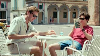 Δώρα για book lovers: 20 αγορές που μας ενθουσίασαν