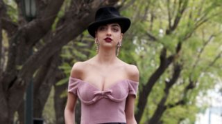 Ειρήνη Καζαριάν 
: Πιο κομψή από ποτέ στην πασαρέλα της Εβδομάδας Μόδας