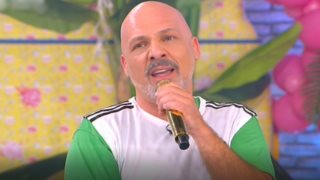 Ο Νίκος Μουτσινάς και το &quot;Καλό Μεσημέρακι&quot; έκαναν φινάλε για τη σεζόν