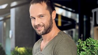 Μέμος Μπεγνής
: Η σκληρή κριτική στο νέο εγχείρημα του Γιώργου Αγγελόπουλου: «Είναι κατάντια»
