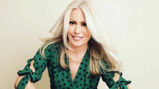 Μαρία Μπακοδήμου: Στην αποφοίτηση του γιου της! Οι φωτογραφίες με τον Νικήτα &amp; τον πρώην σύζυγό της