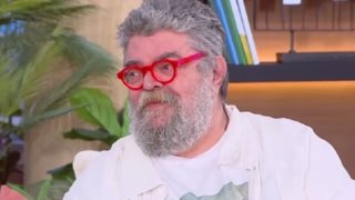 Σταμάτης Κραουνάκης: &quot;Δεν θέλω ούτε να μου τον δούνε, ουδείς εξ&#39; αυτών - Η φιλία, φιλία και τα δικαστήρια, δικαστήρια&quot;